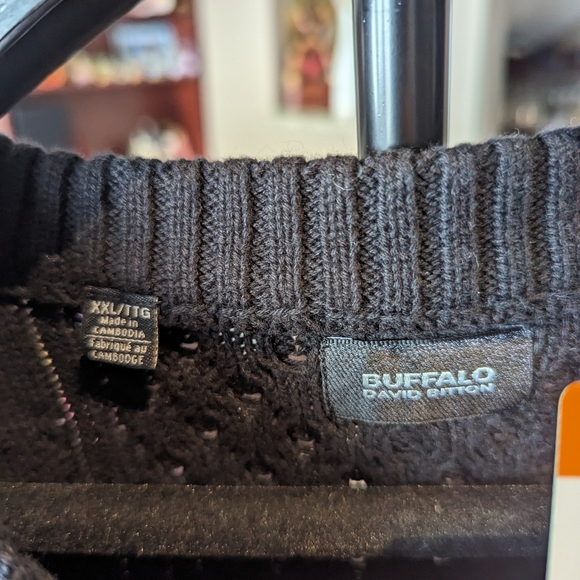 XXL Buffalo Crewneck Long Sleeve Knit Sweater - Picture 5 of 7